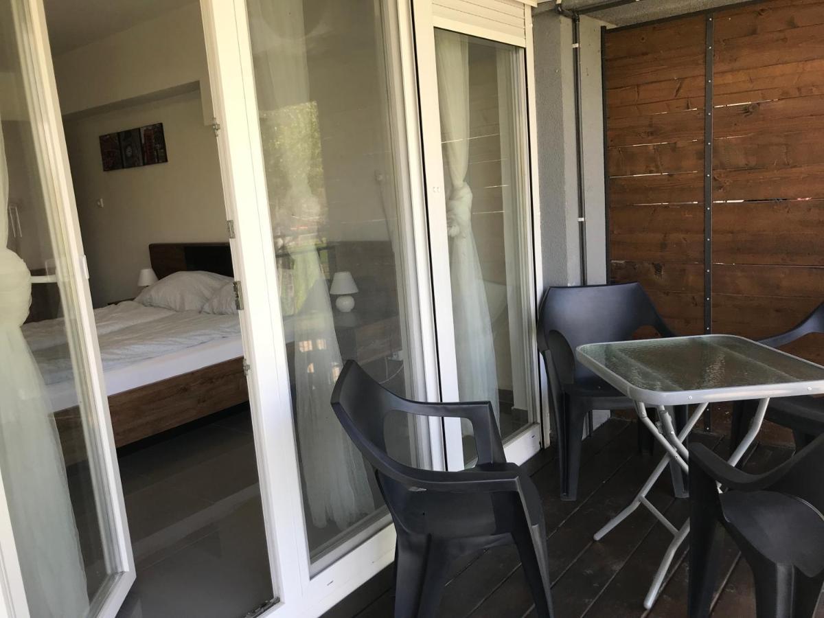세게드 Tisza Gyongye Apartmanhaz 아파트 외부 사진
