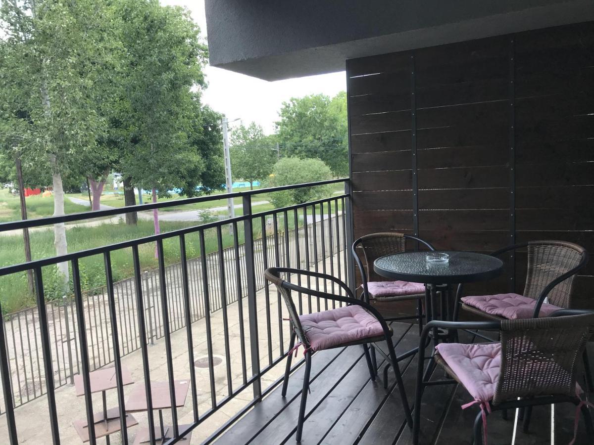 세게드 Tisza Gyongye Apartmanhaz 아파트 외부 사진