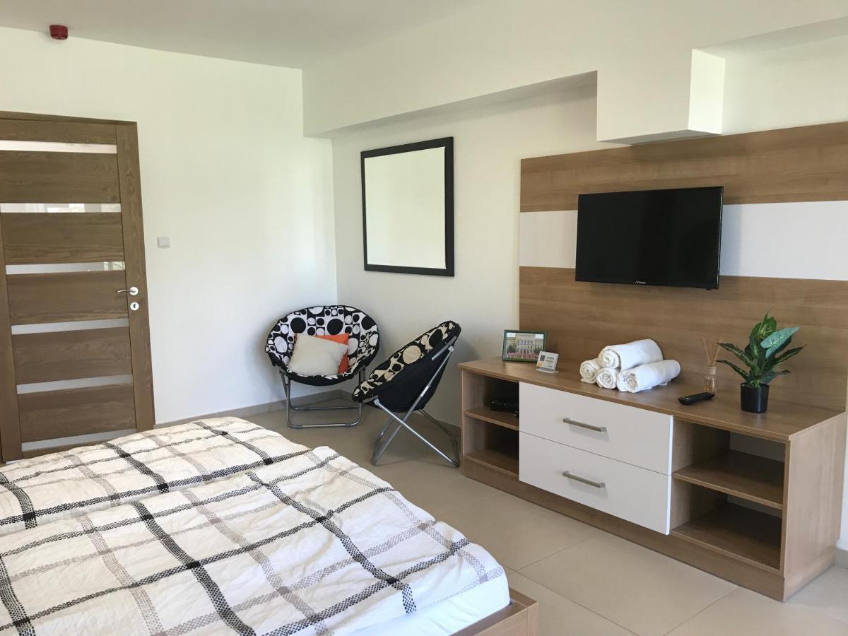 세게드 Tisza Gyongye Apartmanhaz 아파트 외부 사진
