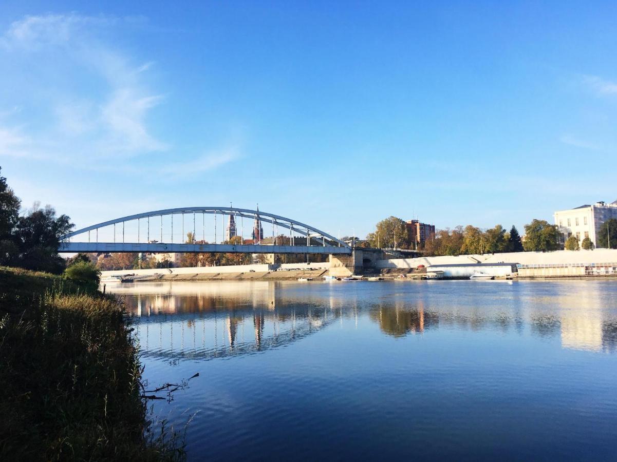 세게드 Tisza Gyongye Apartmanhaz 아파트 외부 사진